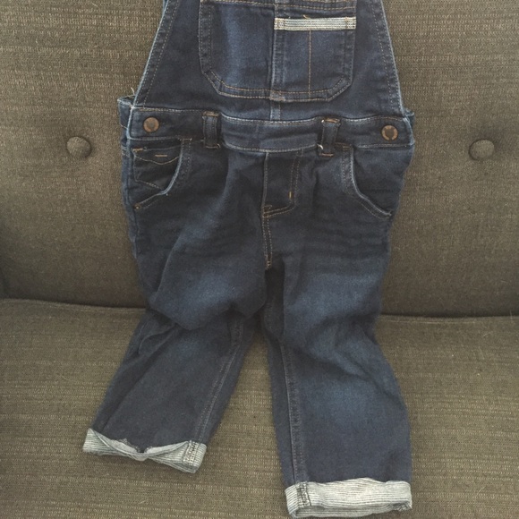 Toddler overalls - Picture 2 of 3